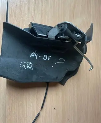 Audi A4 S4 B6 8E 8H Rear door lock