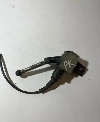 Audi A6 S6 C6 4F Headlight/headlamp level sensor 1T0907503 6PM00873900