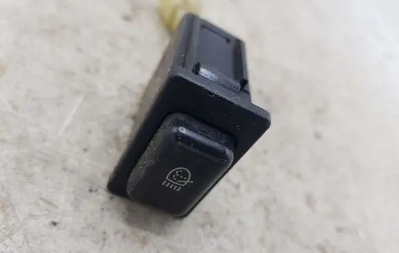 Subaru Impreza II Other switches/knobs/shifts 6182Y02