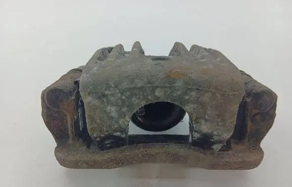 Hyundai Santa Fe Rear brake caliper