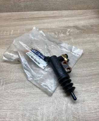 Hyundai i20 (PB PBT) Clutch slave cylinder 4171023310