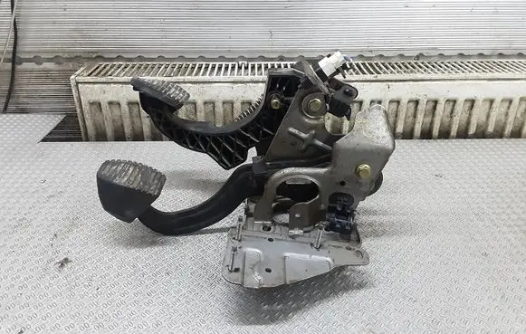 Peugeot 307 Pedal assembly 10381215