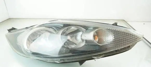 Ford Fiesta Headlight/headlamp