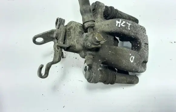 Seat Leon (5F) Rear brake caliper