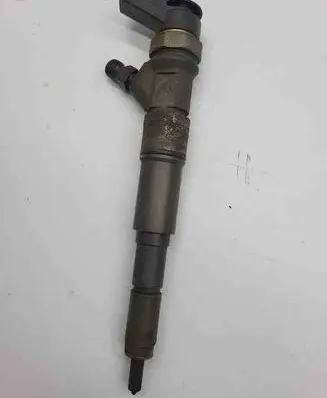 BMW 5 E60 E61 Fuel injector 284888919 0445110209