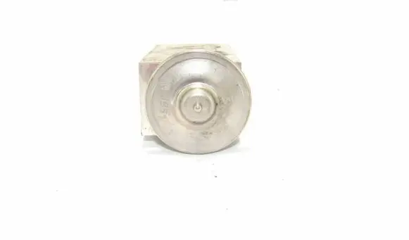 Nissan Qashqai Air conditioning (A/C) expansion valve 