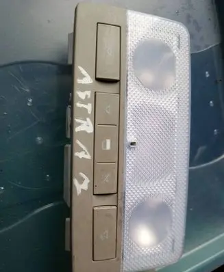 Opel Astra J Front seat light
