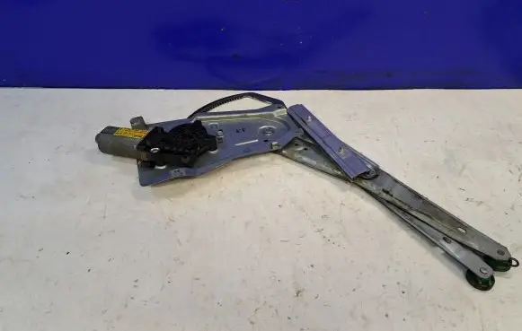 Saab 95 - 96 Front door electric window regulator 5184817 5184833