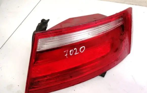 Audi A5 8T 8F Rear/tail lights 8T0945096