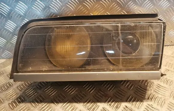 BMW 7 E38 Headlight/headlamp 0301043201