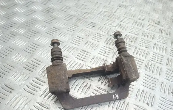 Subaru Forester SH Brake caliper pad carrier rear 