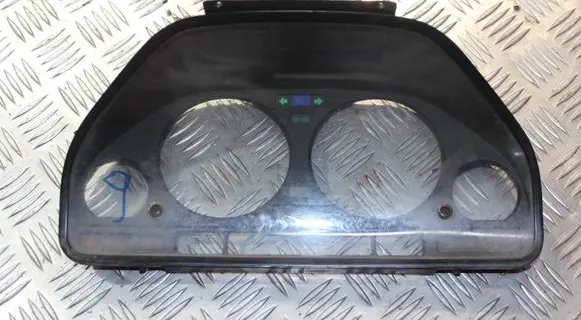 BMW 5 E34 Speedometer (instrument cluster)