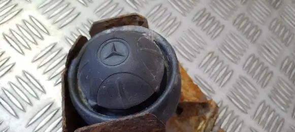 Mercedes-Benz E W210 Horn signal