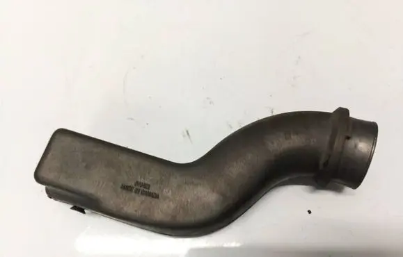Dodge Stratus Air intake hose/pipe 381421