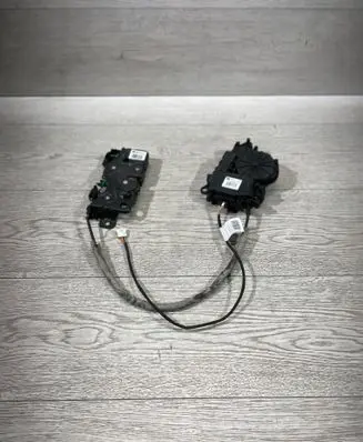 BMW 5 G30 G31 G38 Tailgate/trunk/boot lock/catch/latch C33240105 C56792101 UK735711216