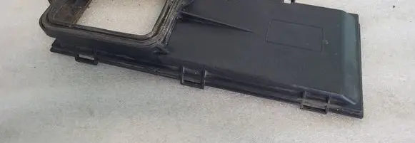 Audi Cabriolet B3 8G Air filter box cover 893819441A