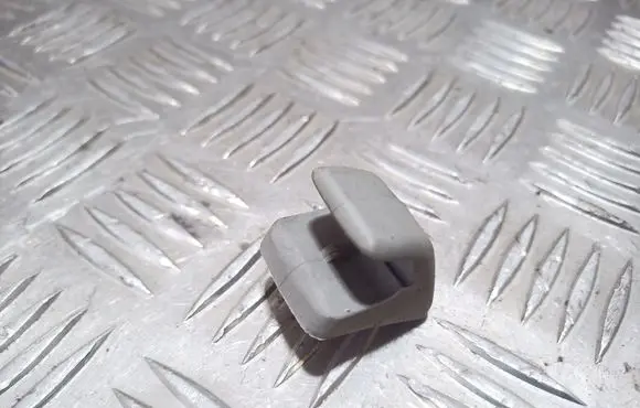 Sun visor clip/hook/bracket