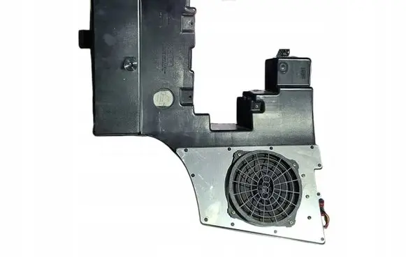 Audi A4 S4 B5 8D Subwoofer speaker 8D9035381C