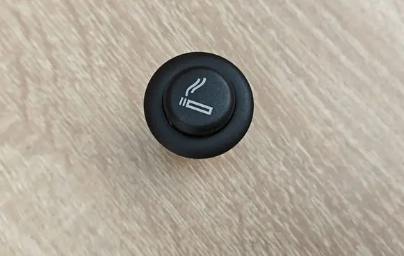 Audi A6 C7 Cigarette lighter ZAPN56