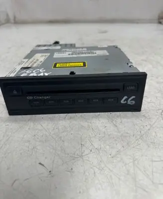 Audi A6 S6 C6 4F CD/DVD changer 4E0035110A