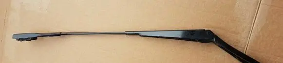 Audi A3 S3 8V Front wiper blade arm 8V1955407B
