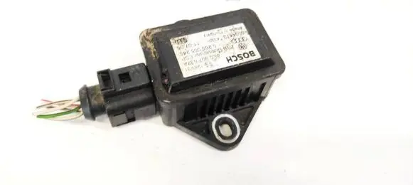 Volkswagen Phaeton ESP acceleration yaw rate sensor 8E0907637A 0265005245