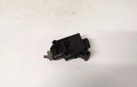 Ford Fiesta Fuel cut-off switch f2ab9341aa f2ab-9341-aa