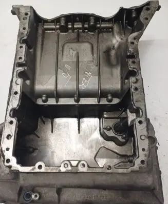 Mercedes-Benz Sprinter W906 Oil sump A6510140802 A6510140603