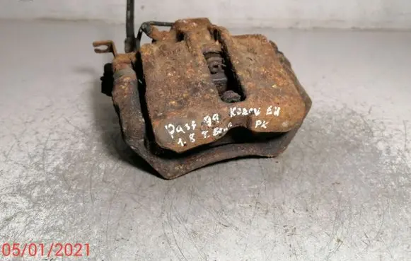 Volkswagen PASSAT B5 Front brake caliper