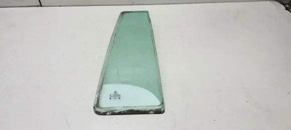 Volkswagen Bora Rear vent window glass 43R000980