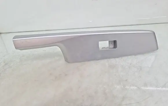 Toyota Prius+ (ZVW40) Electric window control switch 7423147160