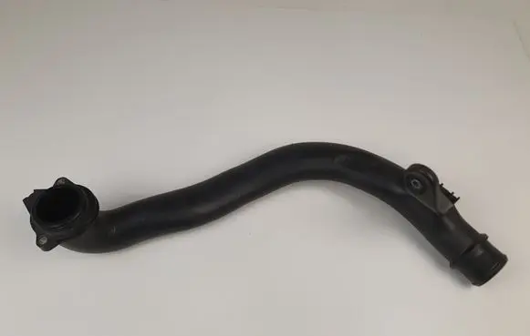 Intercooler hose/pipe