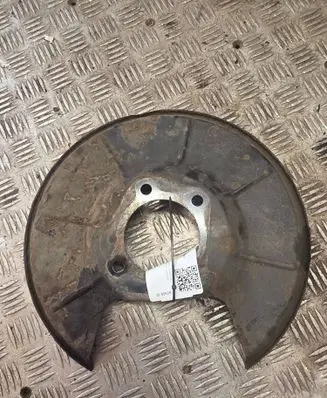 Volvo S60 Rear brake disc plate dust cover 6G912K316A