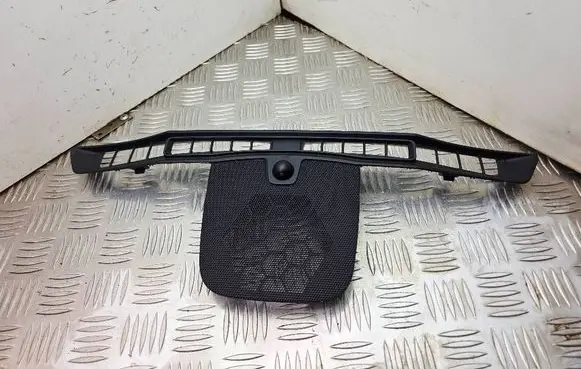 Opel Insignia A Dash center speaker trim cover 13274843 13274842 13586243