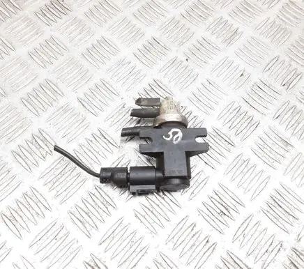 Volkswagen Golf IV Turbo solenoid valve