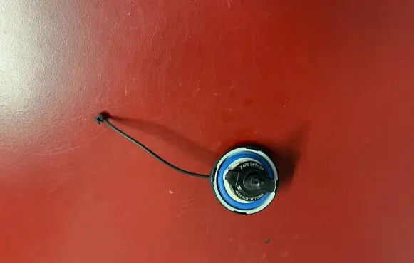 BMW X7 G07 Fuel tank filler cap 7470341