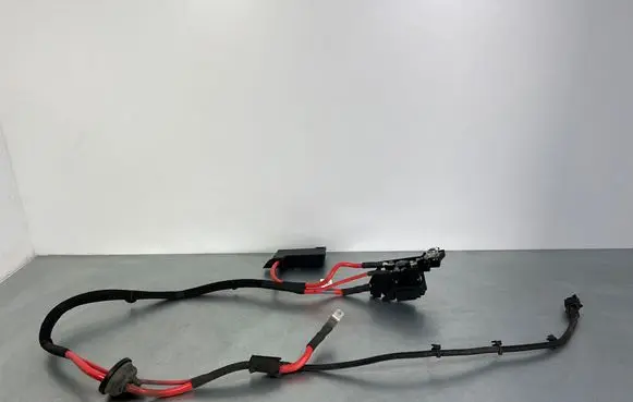 Audi Q7 4M Positive cable (battery) 4M0915459 4M0937517C 4M0971225BB