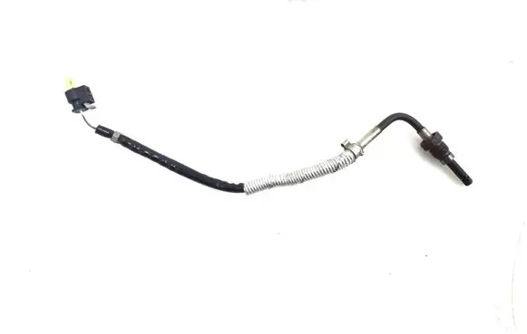 Mercedes-Benz A W176 Exhaust gas temperature sensor A0009056704