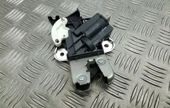 Audi A4 S4 B8 8K Tailgate/trunk/boot lock/catch/latch 4F5827505D