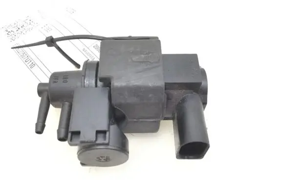 Audi Q7 4L Turbo solenoid valve 059906628B