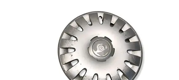 Seat Alhambra (Mk1) R15 wheel hub/cap/trim 7M3601147E