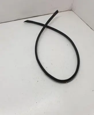 Opel Astra J Rubber seal front door (on door) 13347304