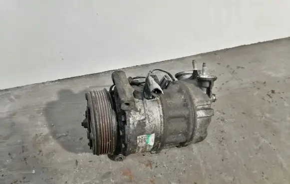 Volvo XC60 Air conditioning (A/C) compressor (pump) 30630921