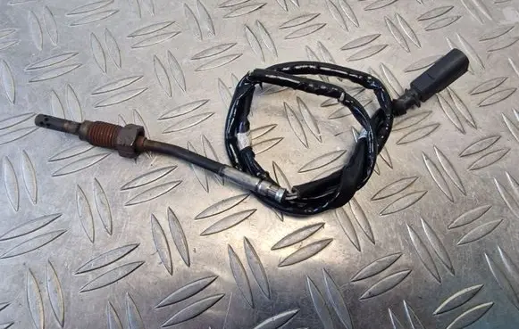 Audi A3 S3 A3 Sportback 8P Exhaust gas temperature sensor 03L906088BS