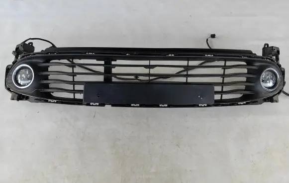 Renault Clio IV Front bumper lower grill 622542958R