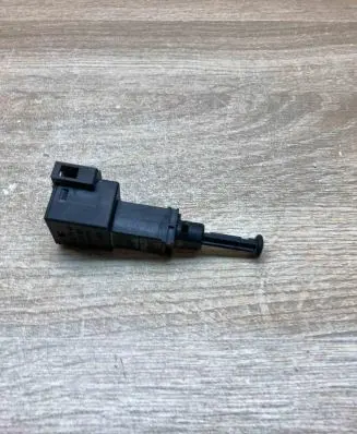 Volkswagen Sharan Brake pedal sensor switch 1J0945511A