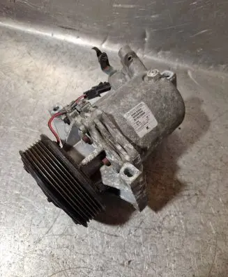 Nissan Juke I F15 Air conditioning (A/C) compressor (pump) 92600BV80A M115H140053