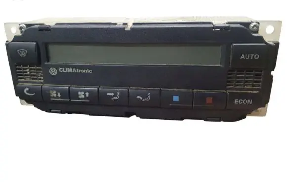 Volkswagen Golf IV Climate control unit