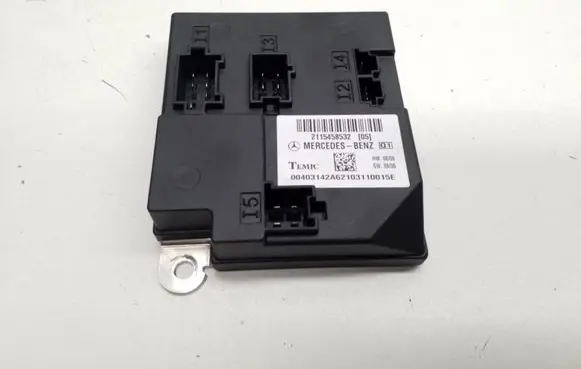 Mercedes-Benz CLS C219 Other control units/modules A2115458532