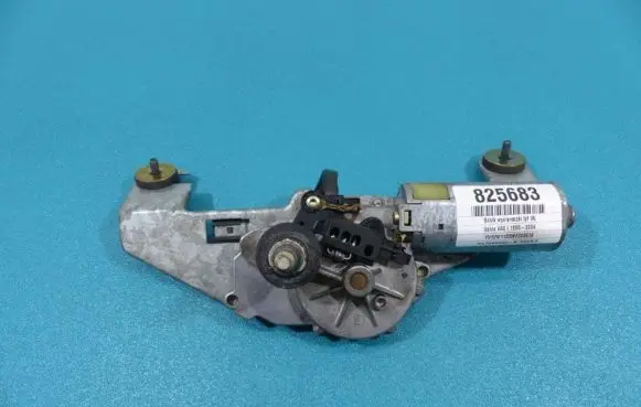 Volvo S40, V40 Rear window wiper motor 0390201529 IMPRK825683